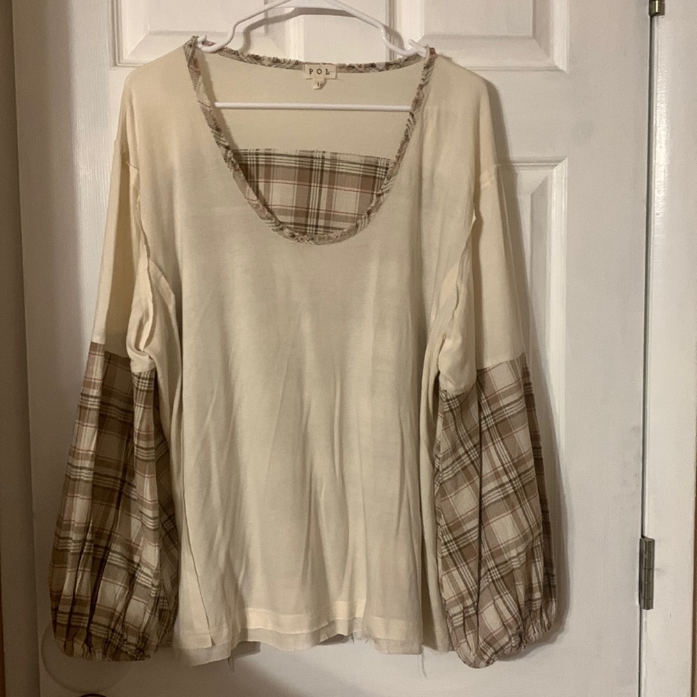 New without tags Pol top